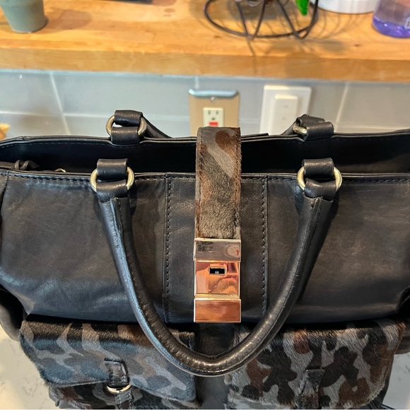 Via Repubblica with tags - Picture 6 of 7